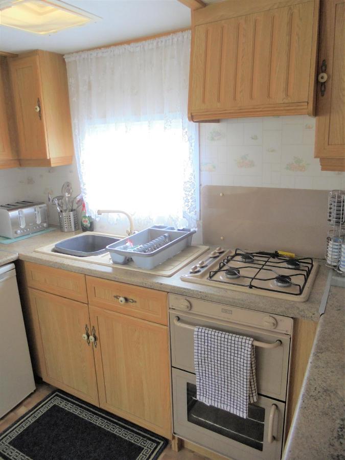 Seaview: The Crown:- 6 Berth, Central Heated, Enclosed Veranda 英戈尔德梅尔斯 外观 照片